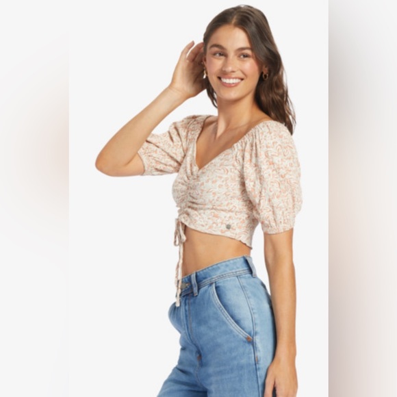 Roxy Flirty Walk Printed Ruched Crop Top - Picture 2 of 6